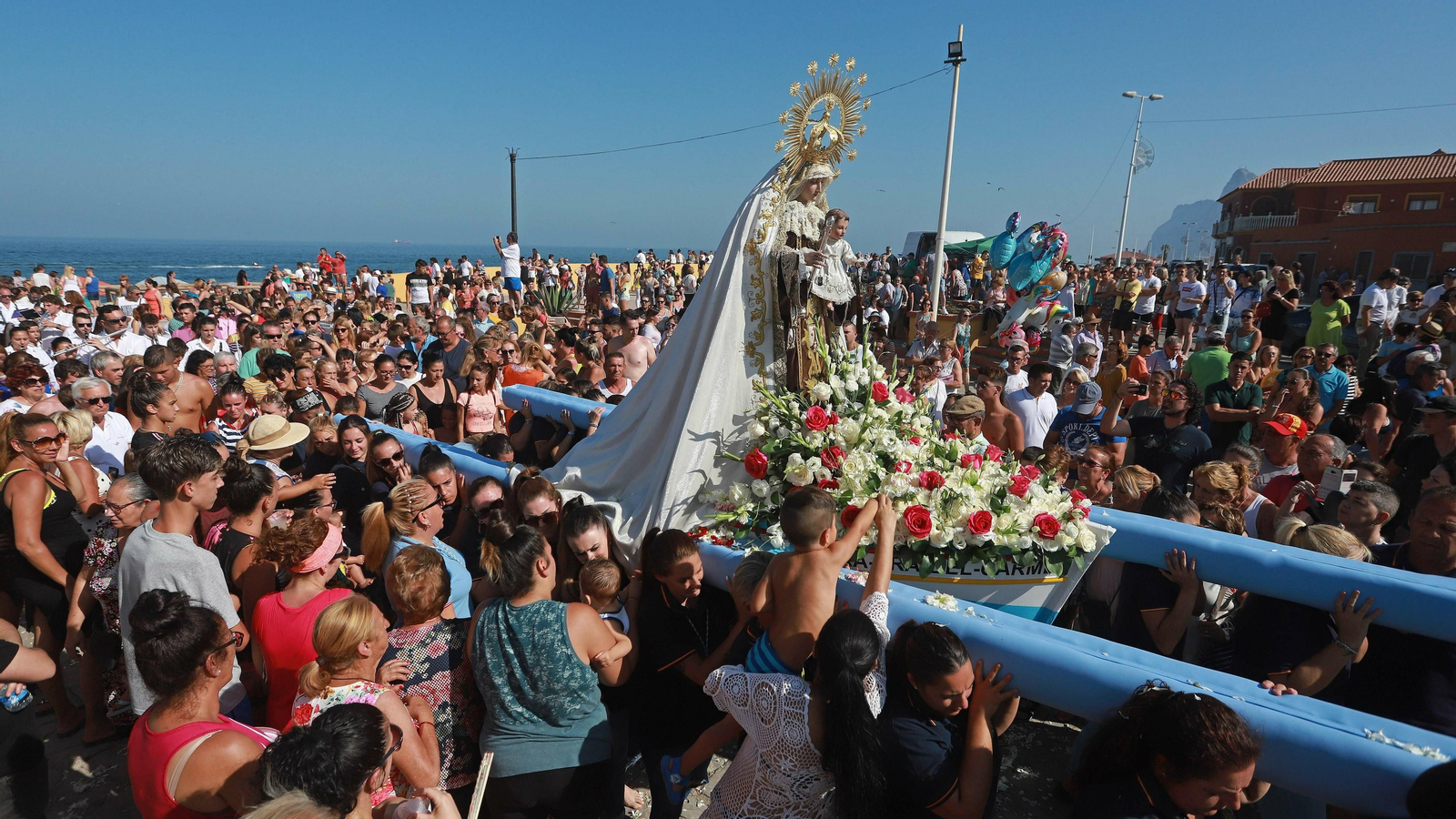 Las mejores fotos de la procesión de la Virgen del Carmen en La Línea