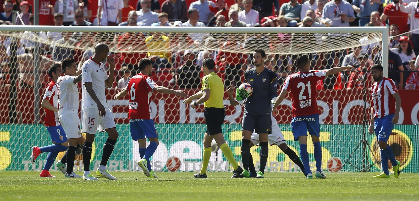 Las imágenes del Sevilla-Sporting