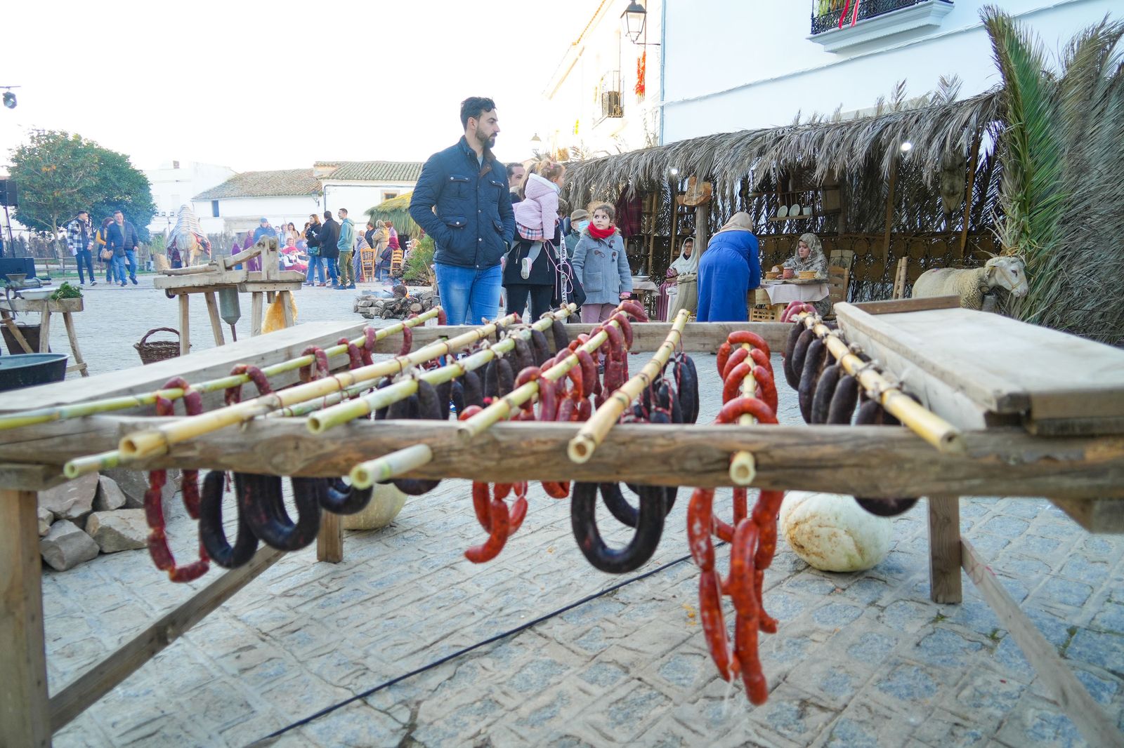 Torrecampo vive una nueva edición de su belén viviente, en imágenes
