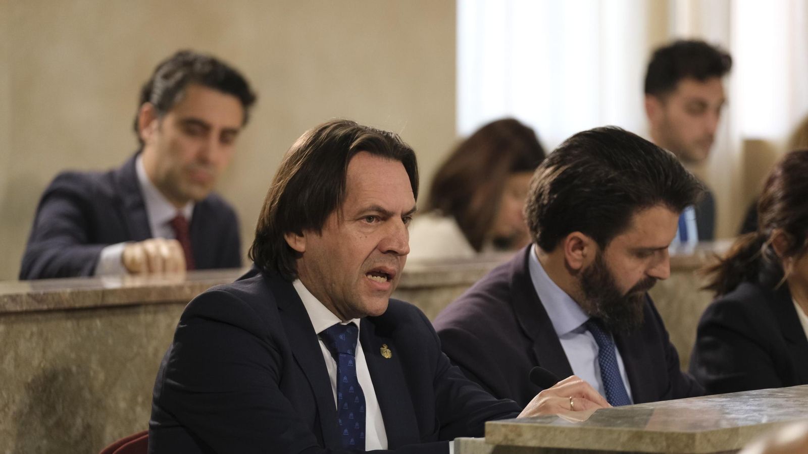 Los portavoces de Ciudadanos y Vox, Rafael Burgos y Juan Francisco Rojas