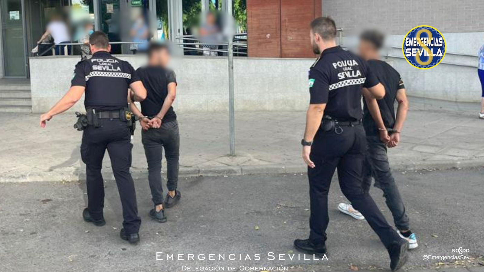 Detenidos dos menores de 16 años tras una persecución de una moto robada