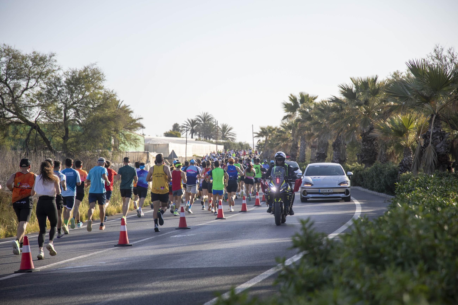 El Medio Maratón de Almería 2025, en imágenes