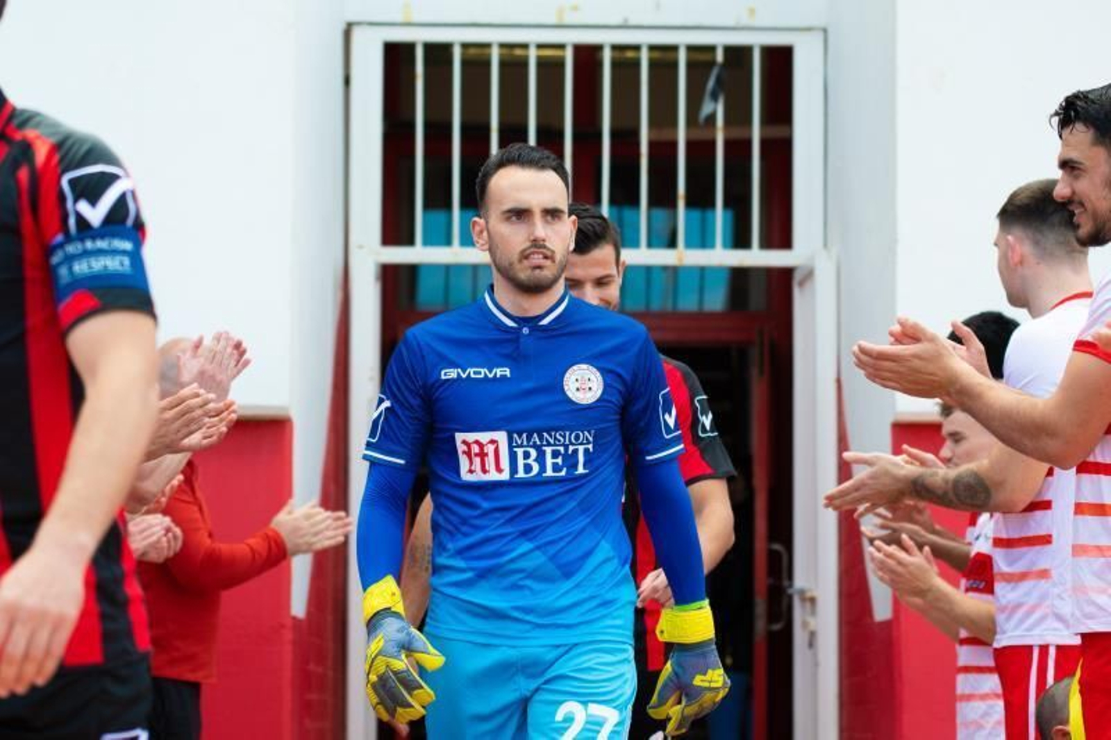 Cristian Arco durante un encuentro con el Lincoln Red de la liga gibraltareña.