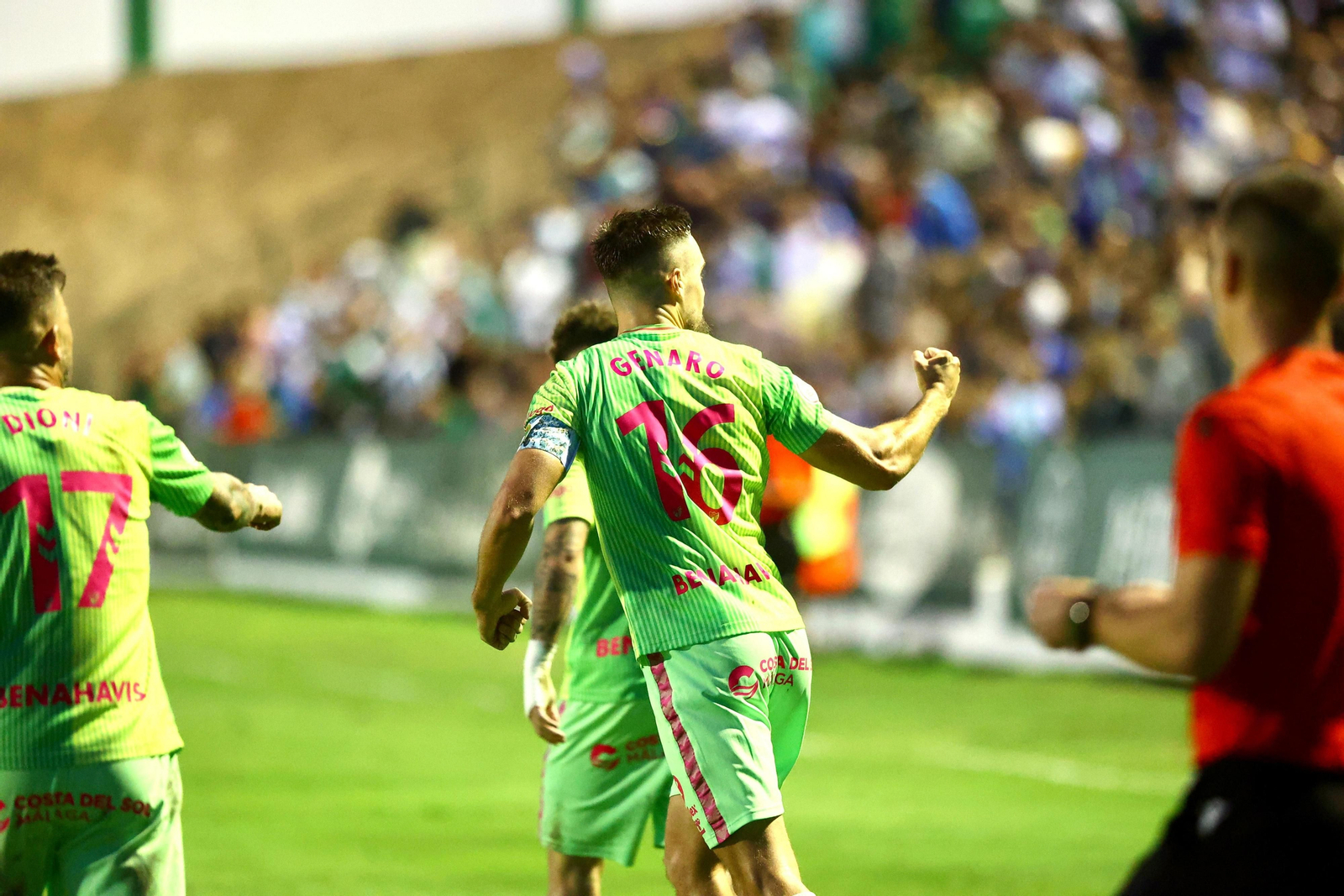 El Antequera-Málaga CF, en fotos