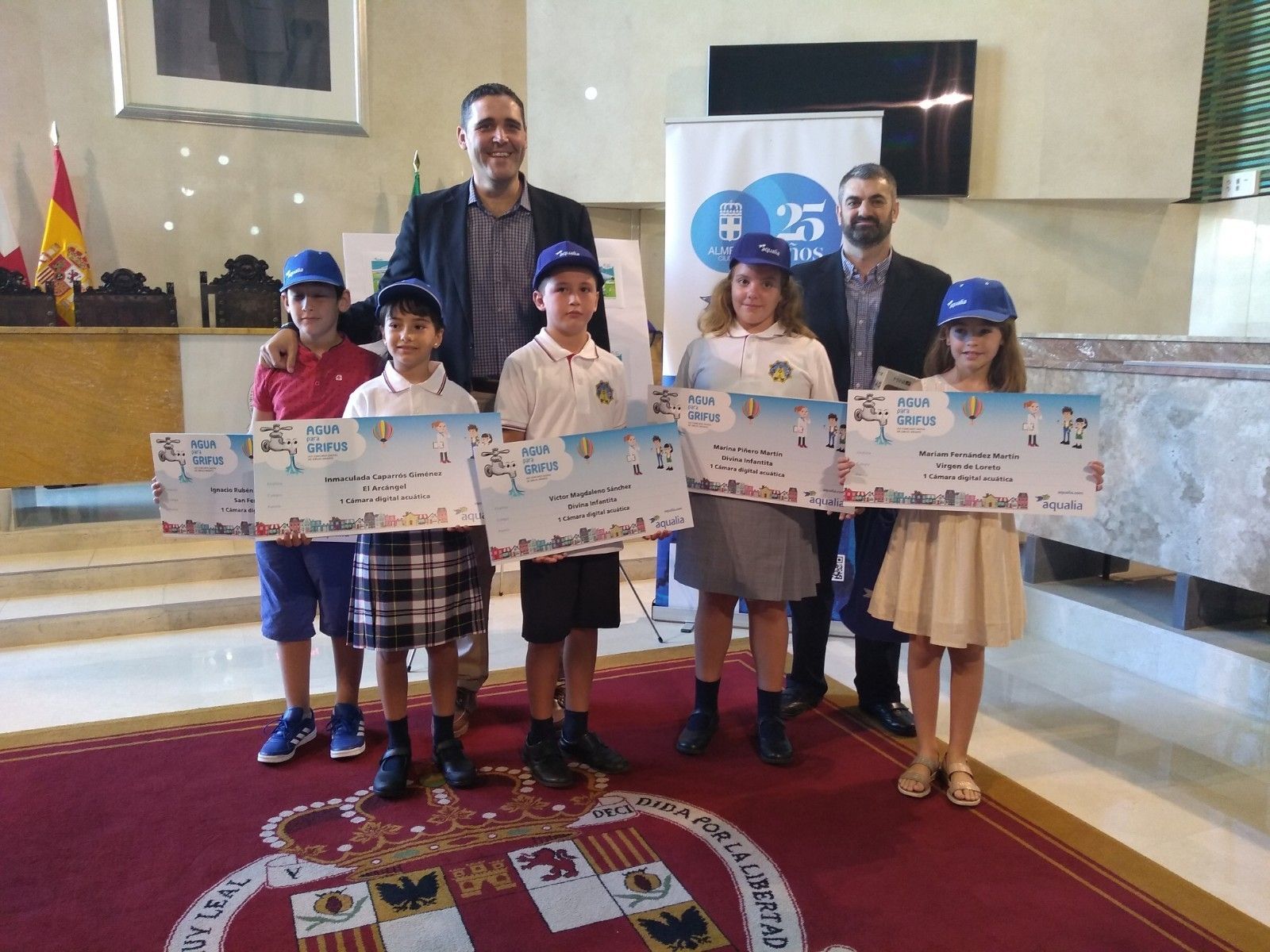 Dibujos que reflejan el camino del agua al grifo