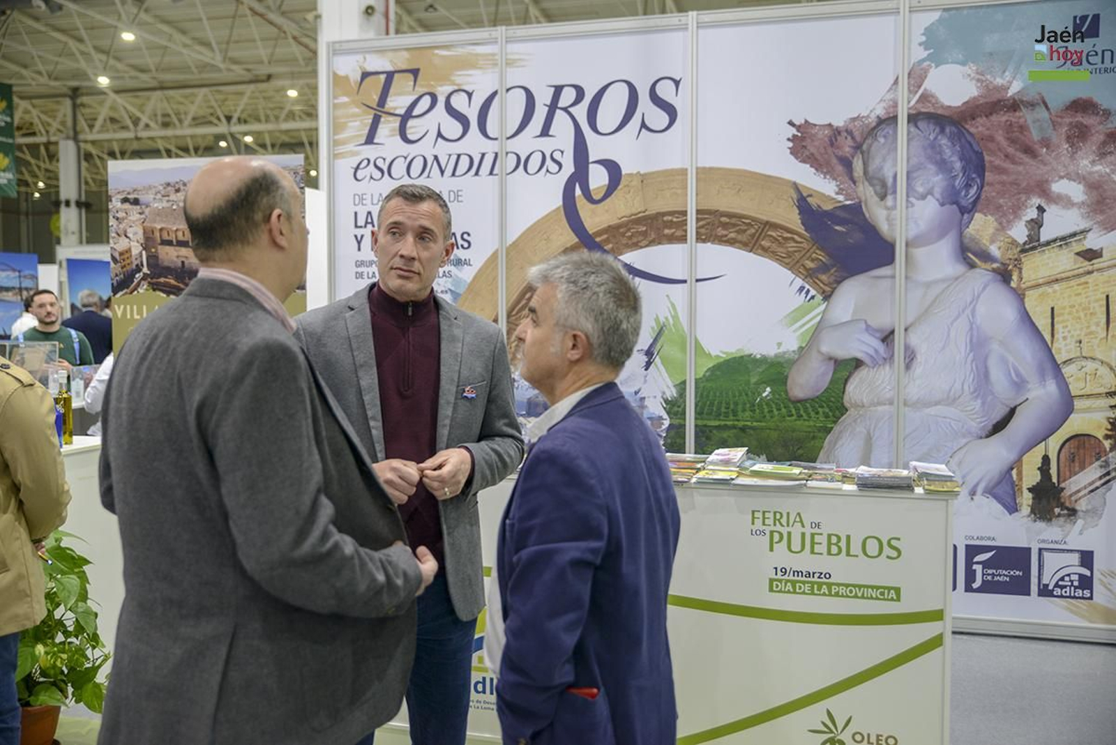 En imágenes: arrancan de forma multitudinaria la X Feria de los Pueblos de Jaén