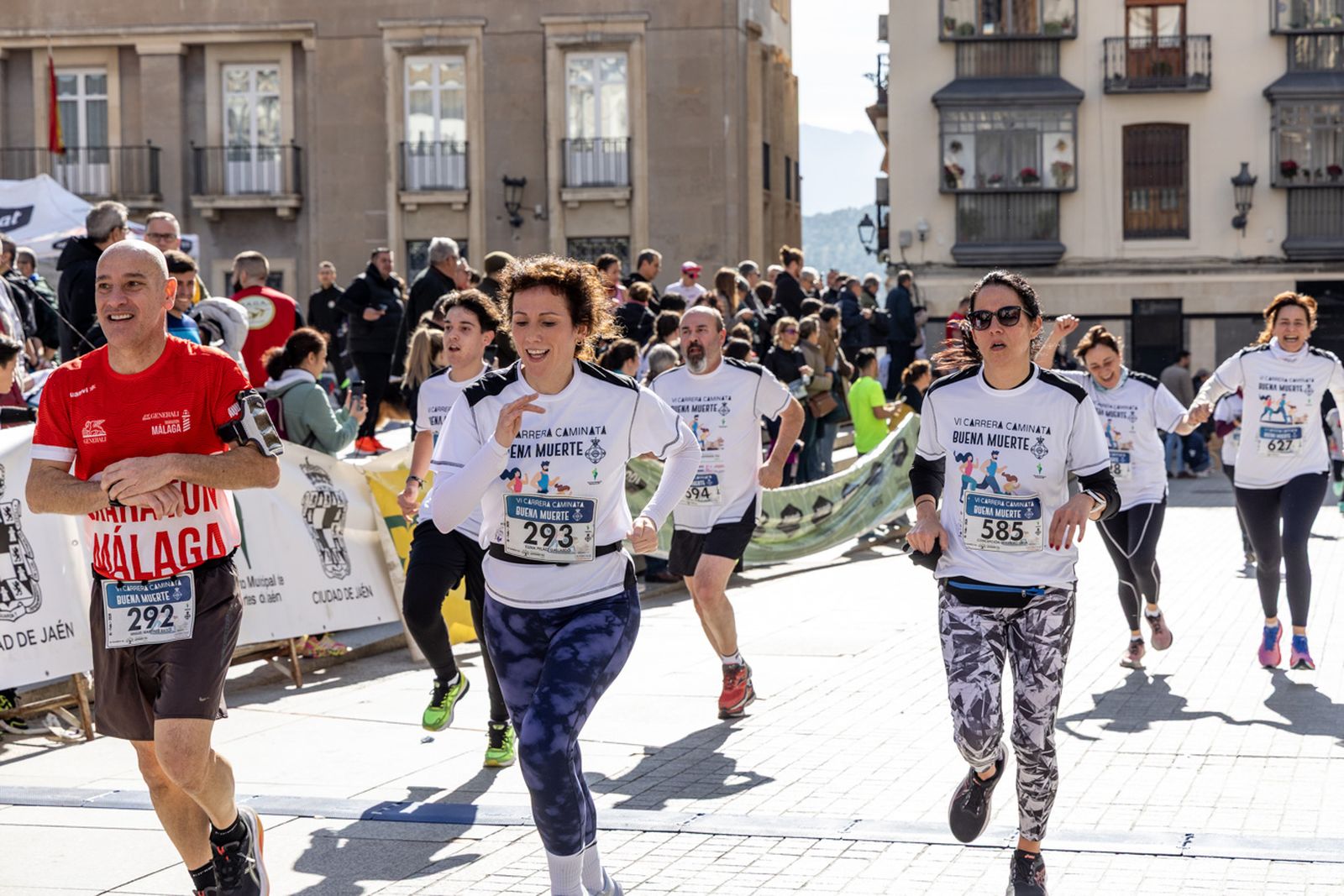 En imágenes: deporte y solidaridad se dan la mano en la VI Carrera-Caminata de la Hermandad de la Buena Muerte (2)