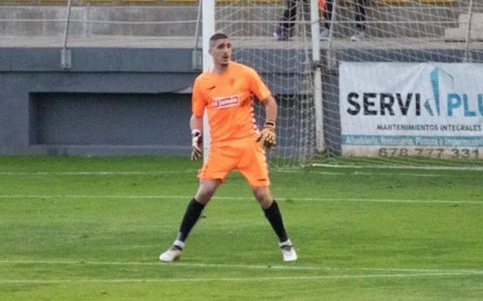 El meta David Robador