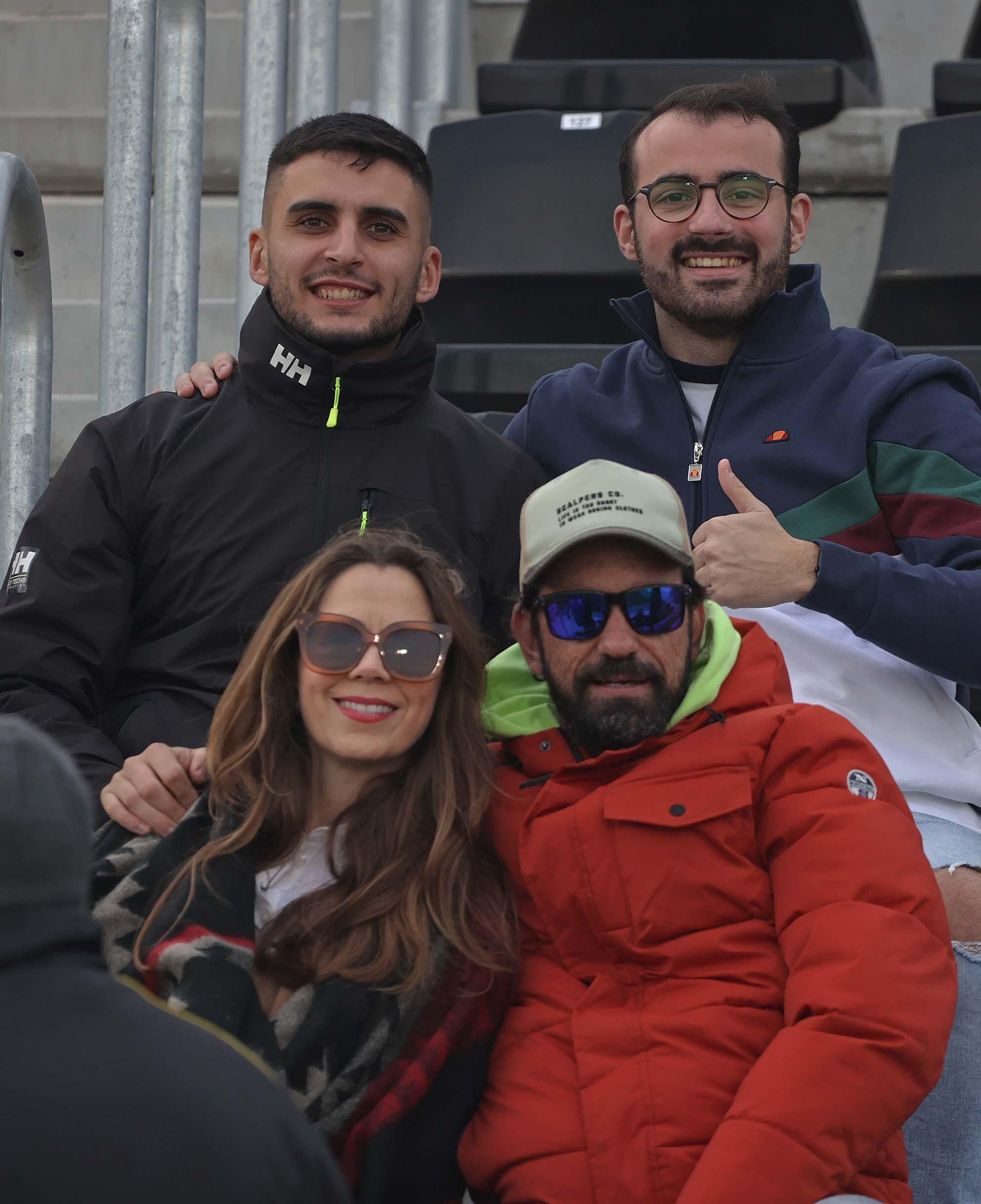Búscate en el Ciudad de La Línea durante el Balona - Yeclano