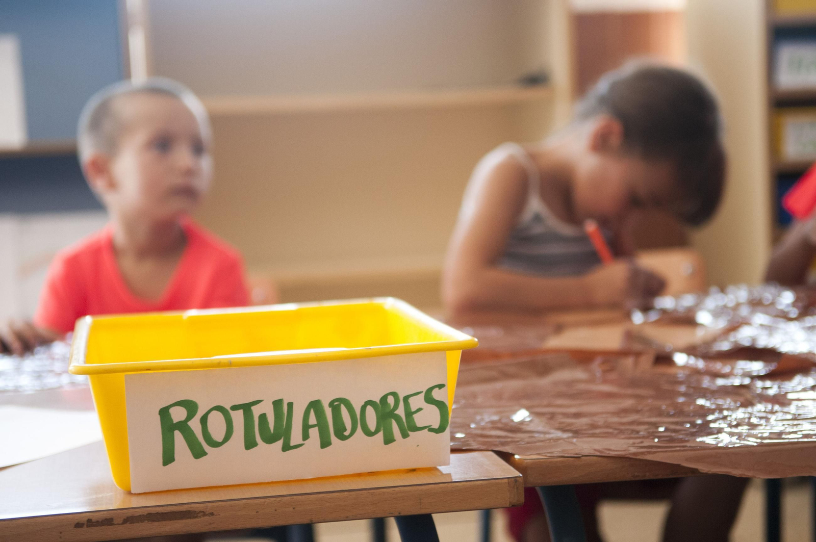 Niños participan en la Escuela de Verano Zona Norte de Granada Niños participan en la Escuela de Verano Zona Norte de Granada