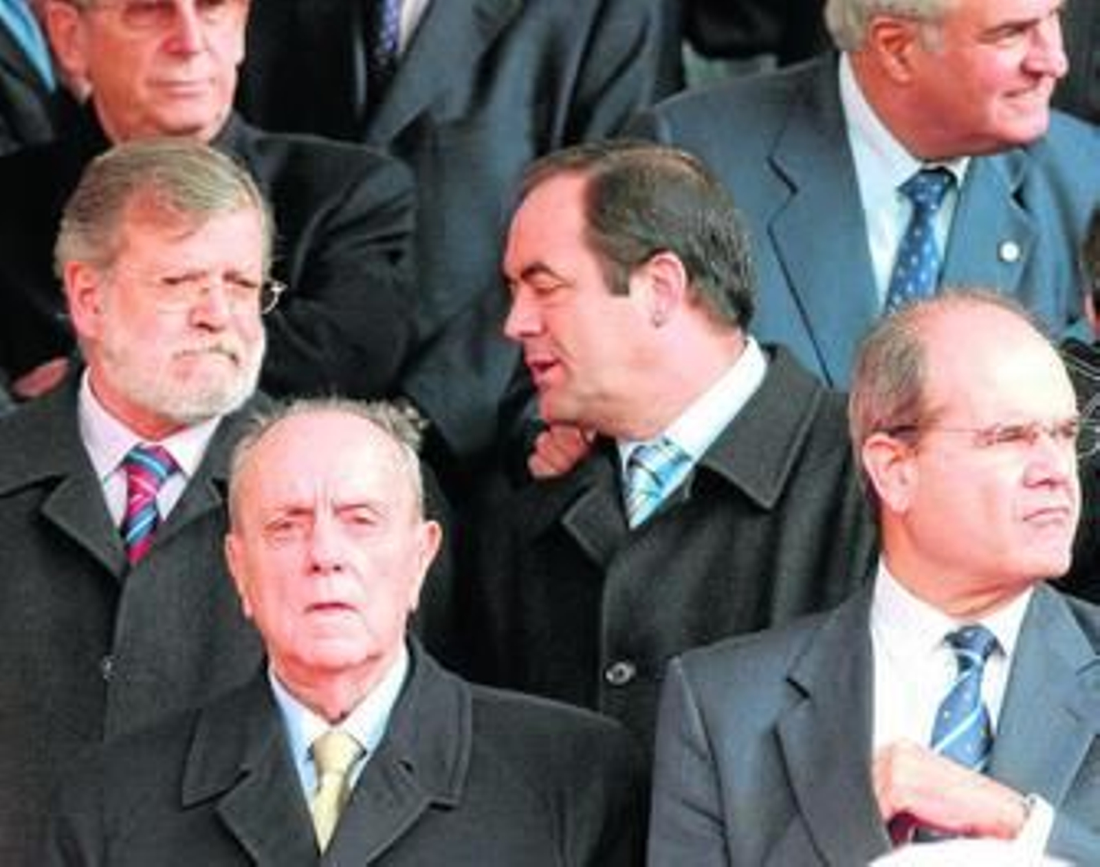 Ibarra, autor del recurso de inconstitucionalidad, Bono, Fraga y Chaves, en el XXV aniversario de la Carta Magna.