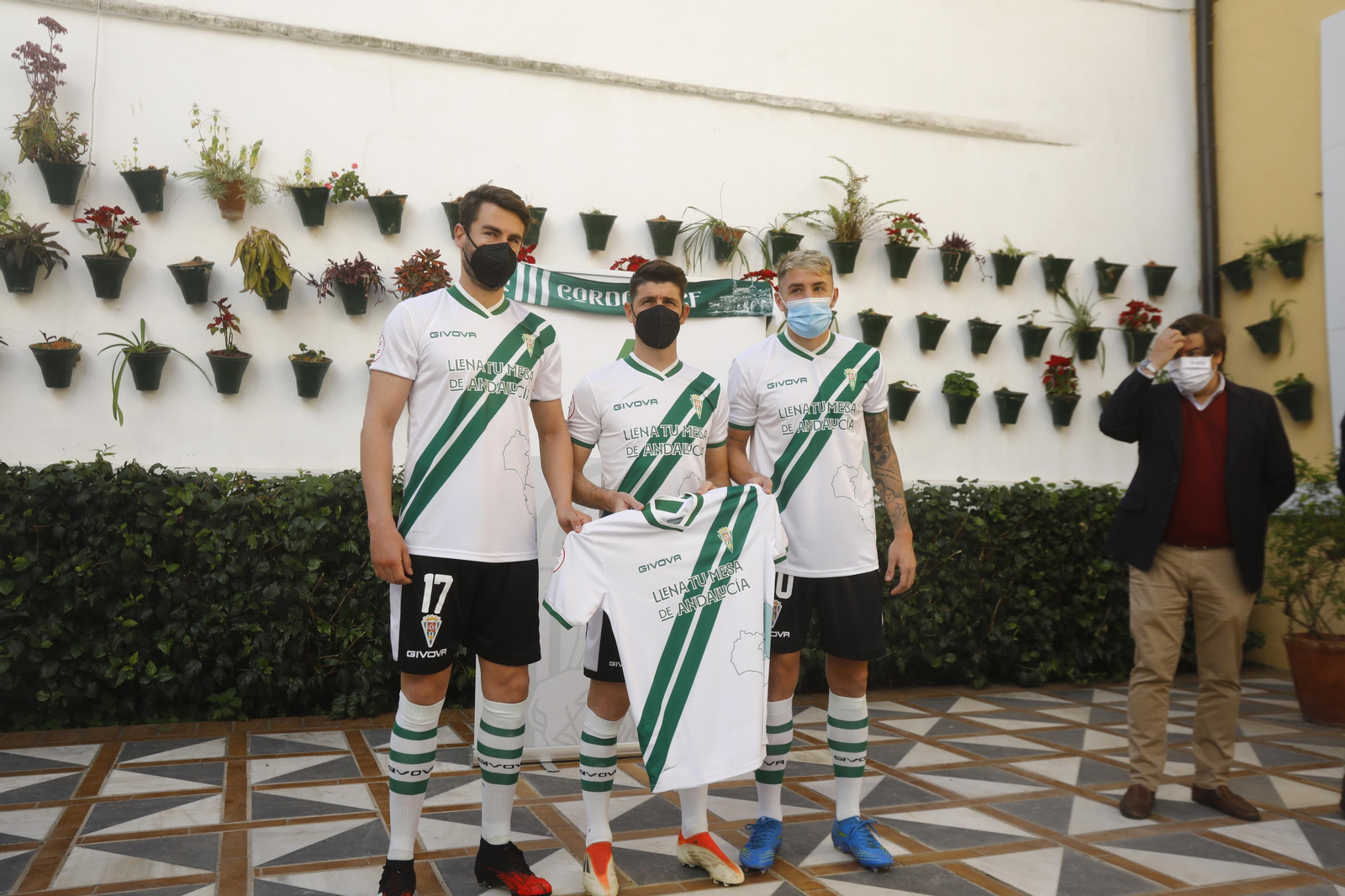 Así es la camiseta conmemorativa del Córdoba CF por el Día de Andalucía