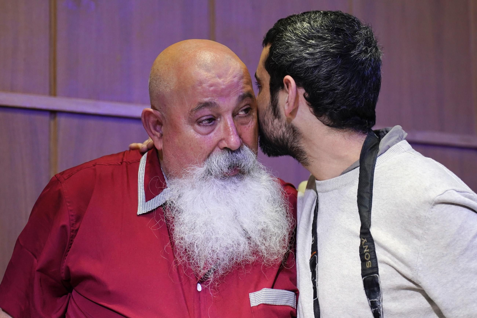 Fotos de la entrega del premio Ateneo José Román de Algeciras 2025 a Juan Moya Fotos de la entrega del premio Ateneo José Román de Algeciras 2025 a Juan Moya