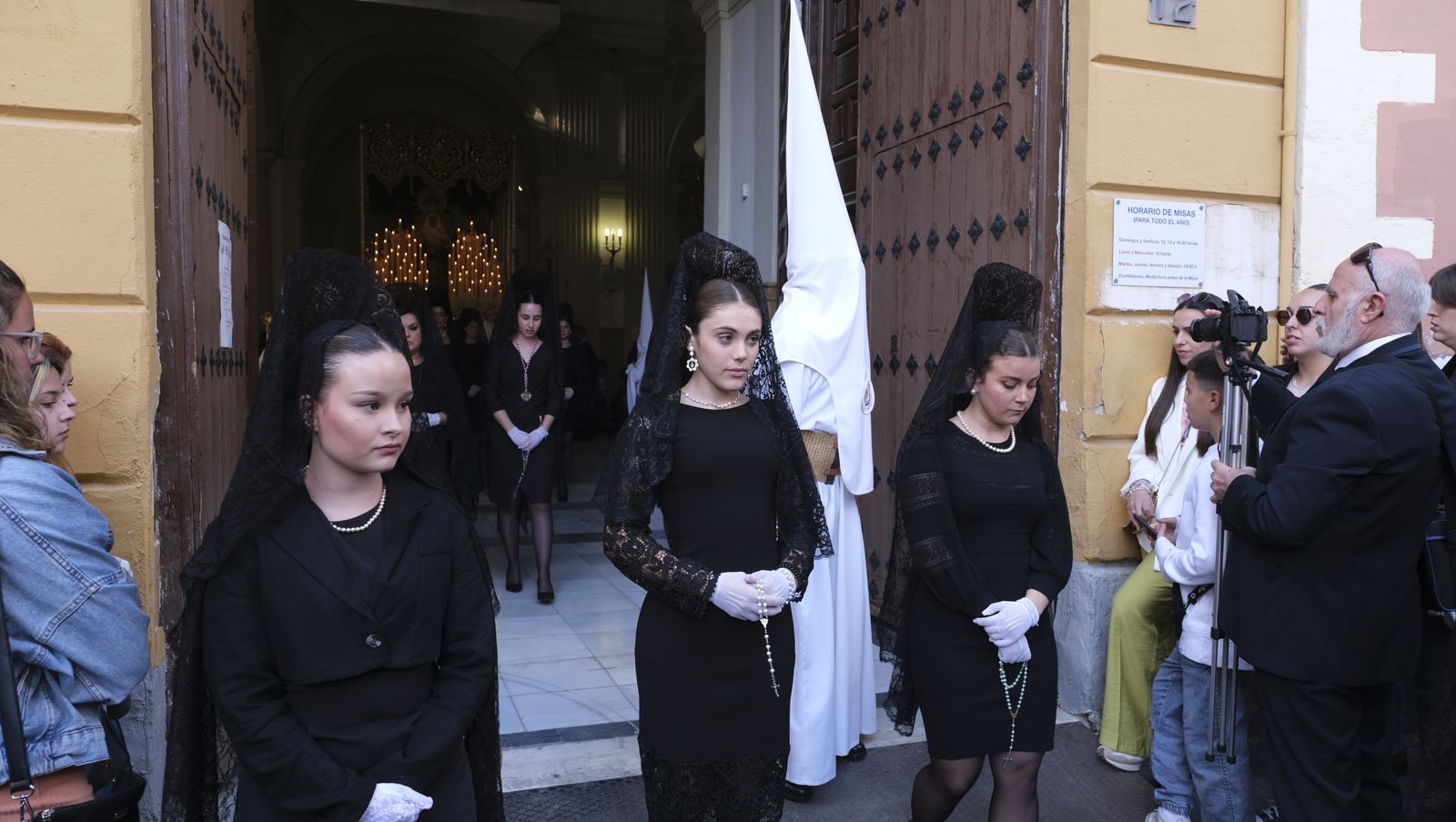 La procesión de la Santa Cena en Almería, en imágenes