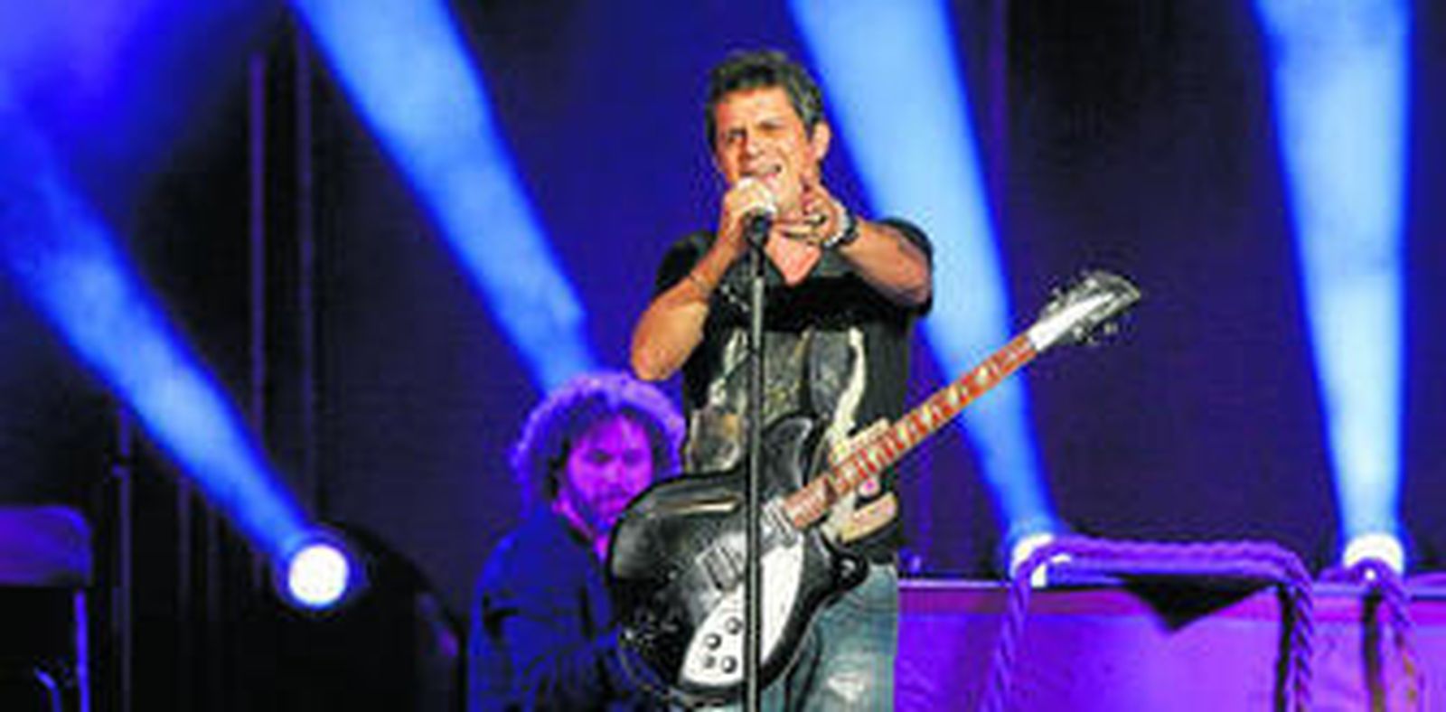 Alejandro Sanz, en su último concierto en Córdoba, en 2013.