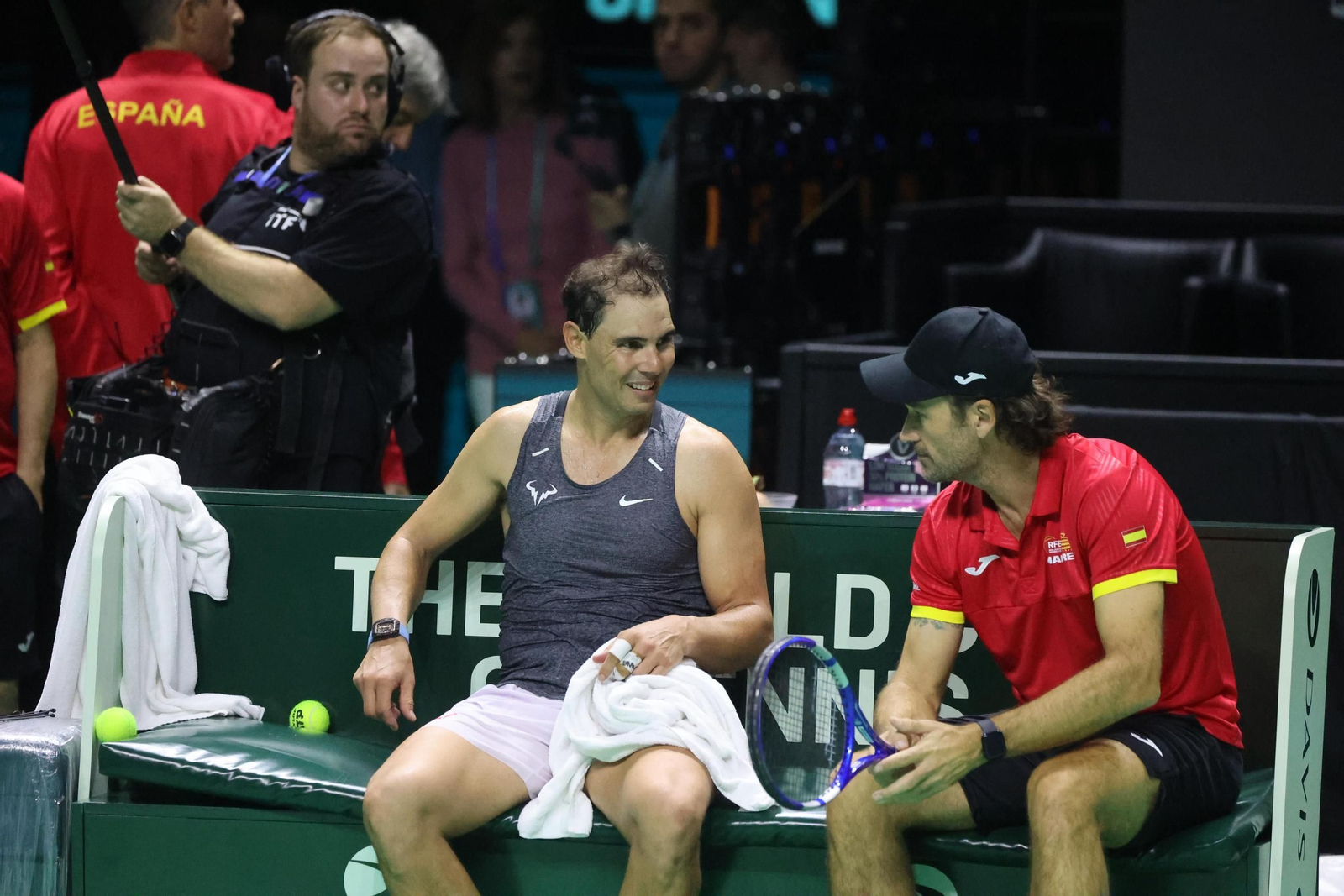 Rafa Nadal se machaca en el Carpena