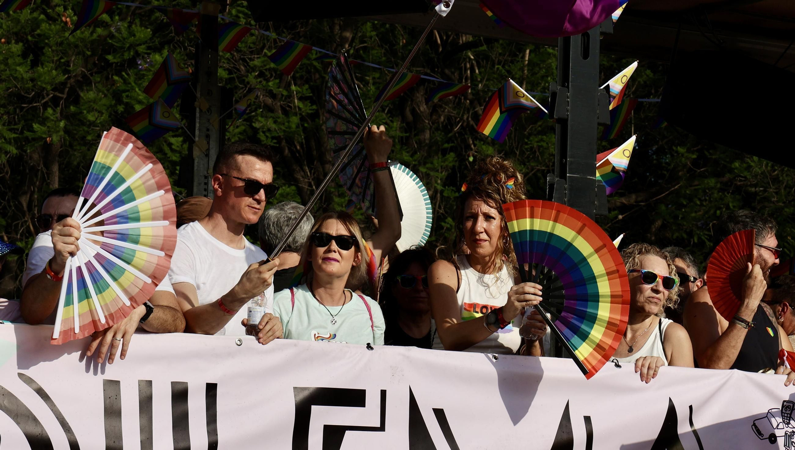 Las fotos de la cabalgata del Orgullo LGTBIQ+ en Sevilla