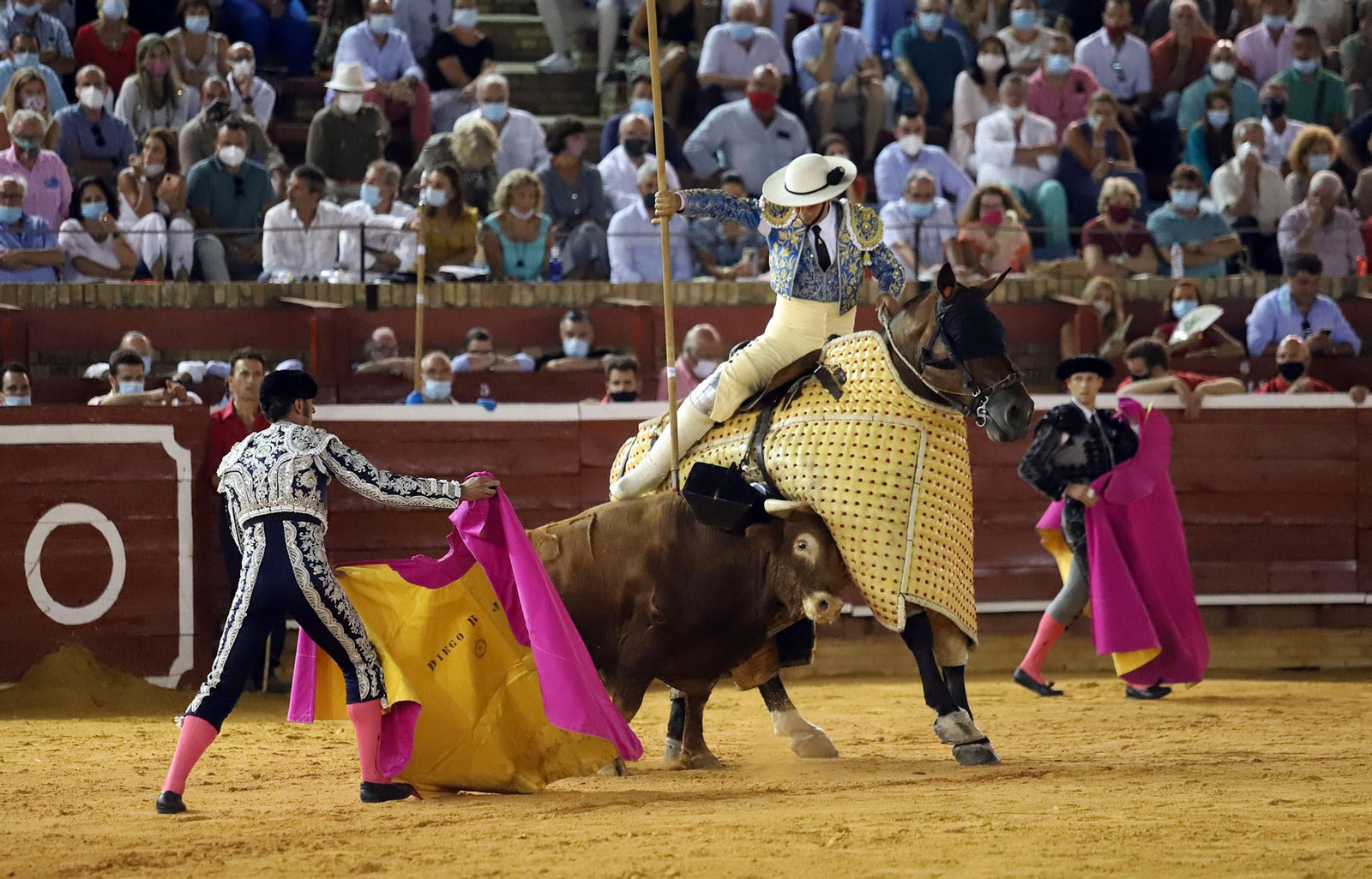 Imágenes de la corrida de Pablo Aguado en la plaza de toros La Merced, Huelva