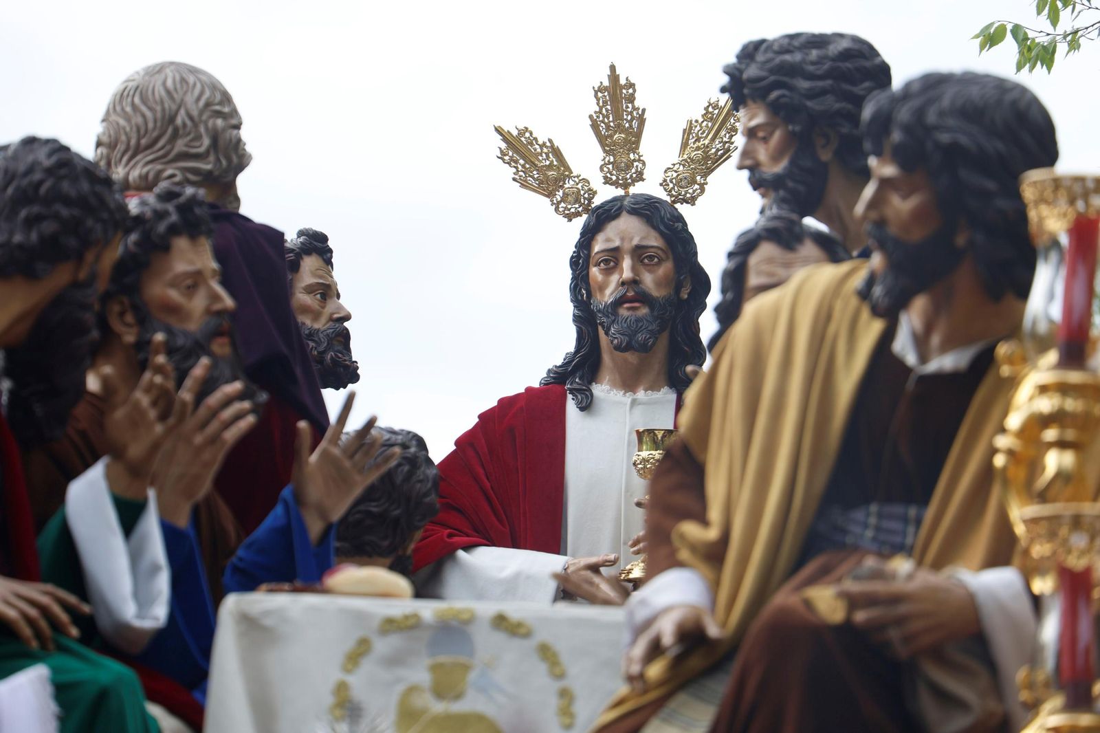La procesión de la Sagrada Cena en este Jueves Santo de Córdoba, en imágenes