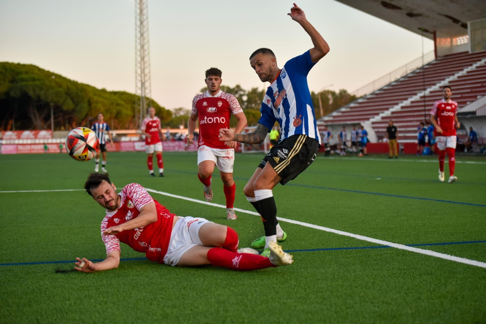 Las imágenes de la victoria del Xerez CD en el Trofeo Ciudad de El Puerto Las imágenes de la victoria del Xerez CD en el Trofeo Ciudad de El Puerto