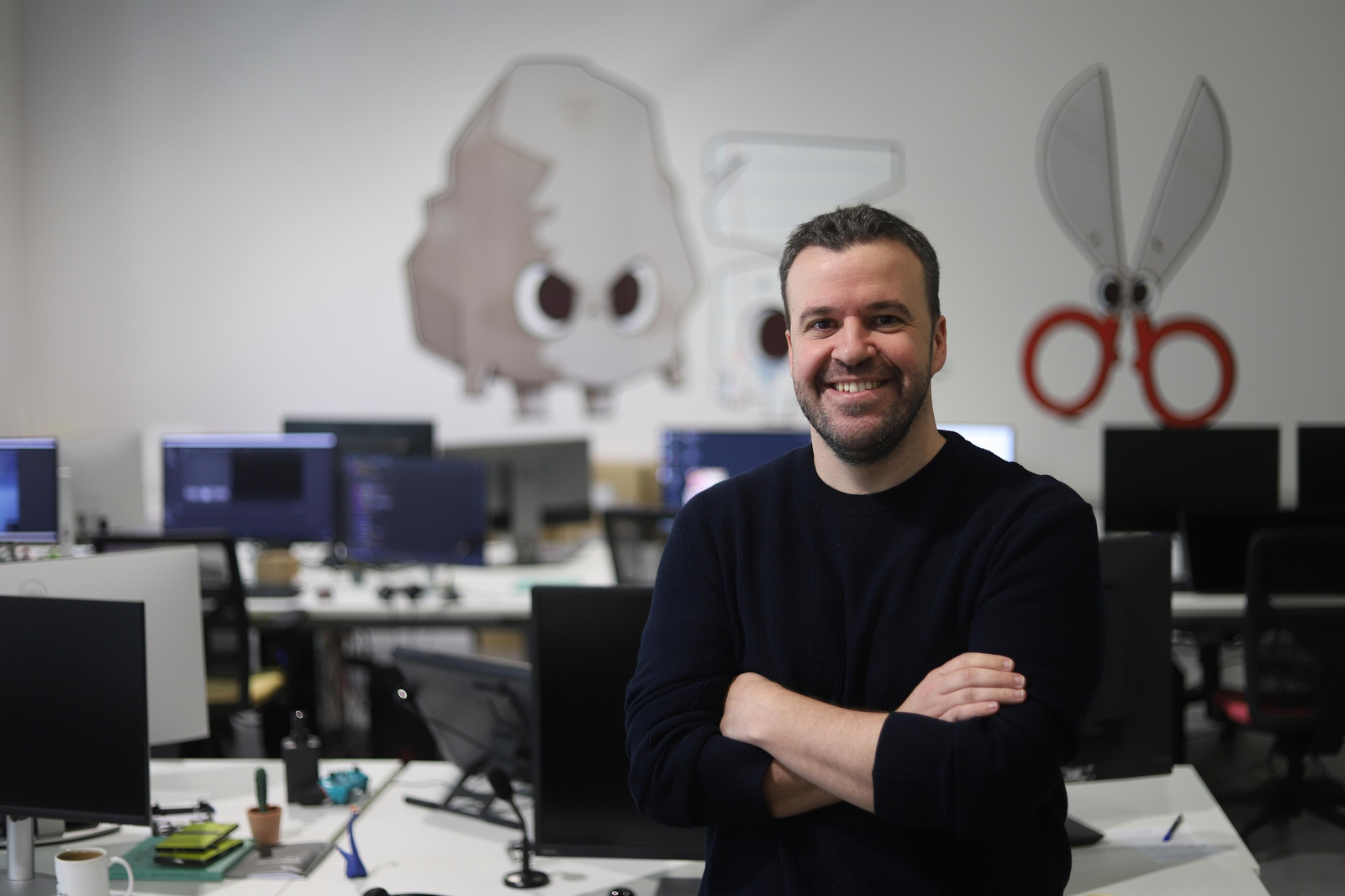 Nacho Arjona en su estudio de animación