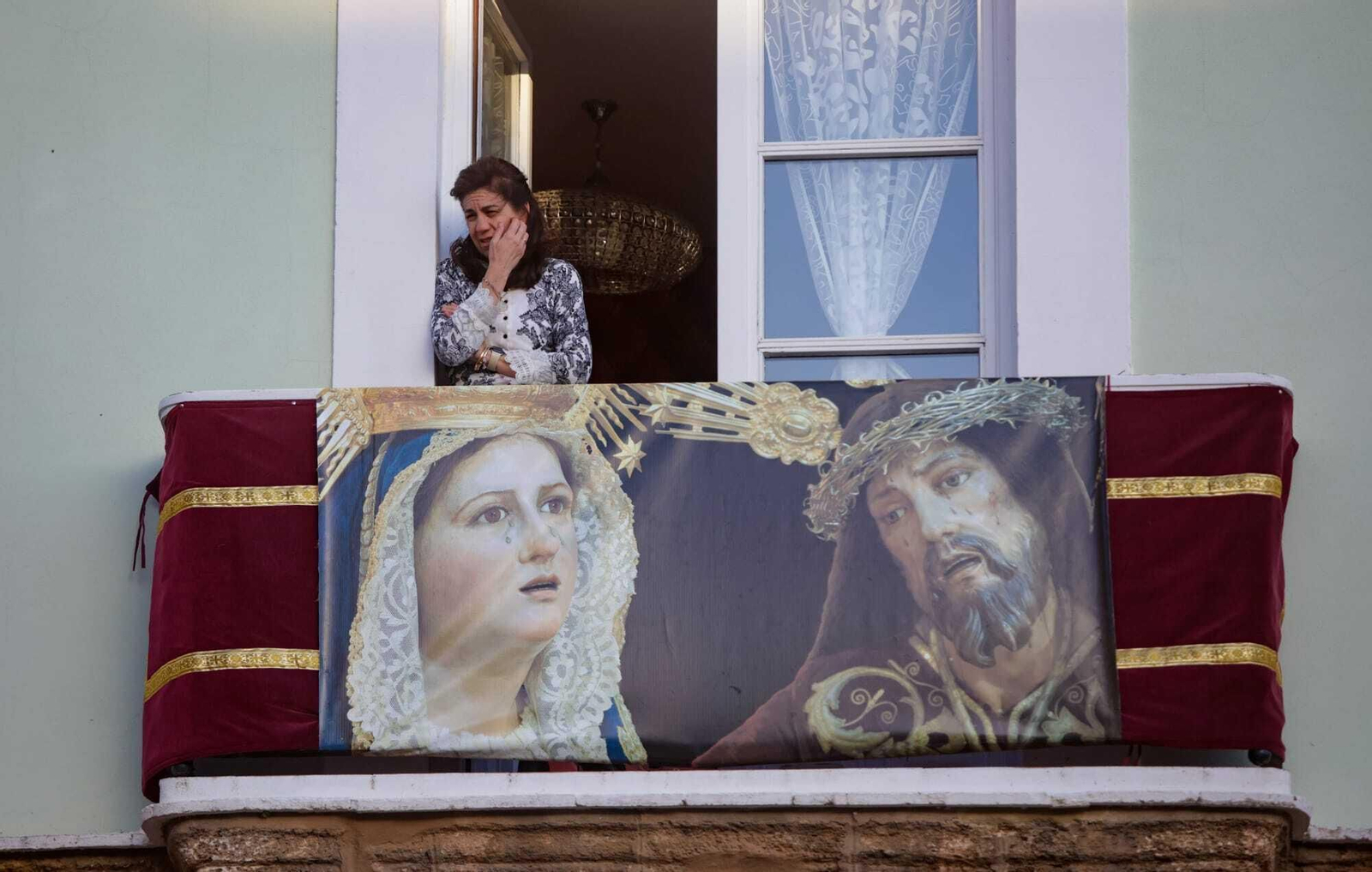 Las imágenes de la cofradía del Descendimiento en la Semana Santa de Cádiz 2023