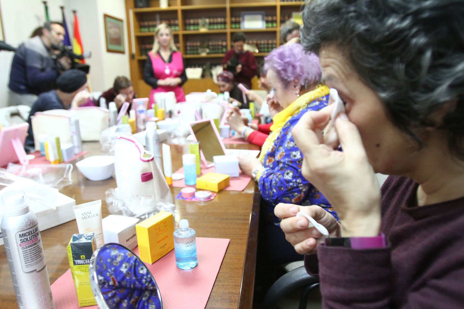 Taller Ponte Guapa, te sentirás mejor, en el Juan Ramón Jiménez