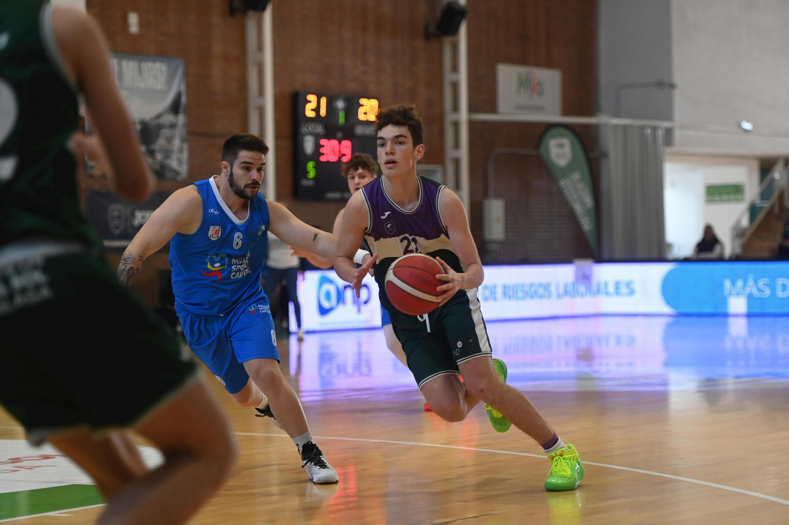 El Unicaja vence al Enrique Soler en la Liga EBA