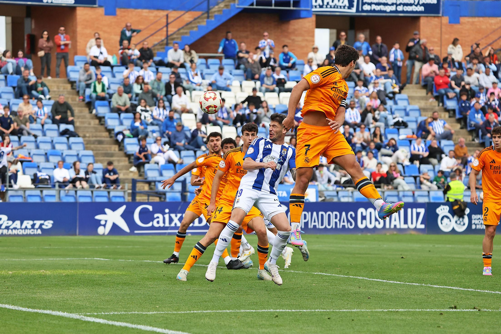 Las imágenes del Recreativo de Huelva- Real Madrid Castilla