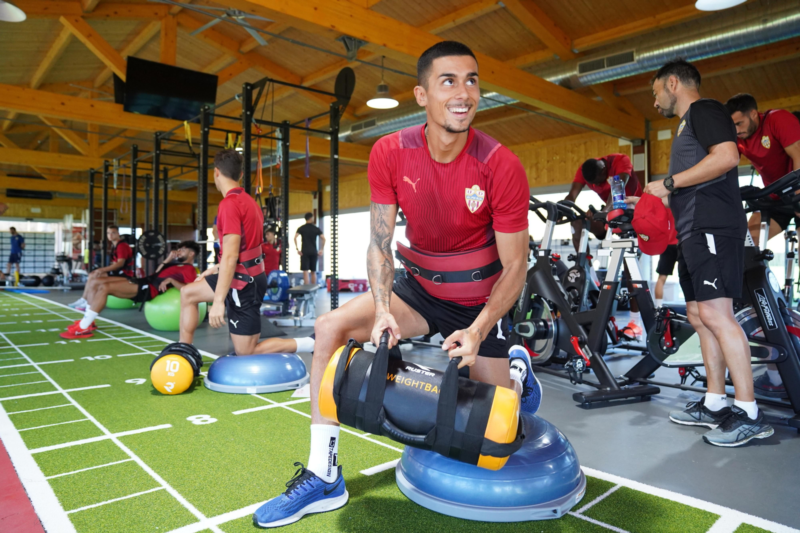 Entrenamiento del Almería, jueves 5