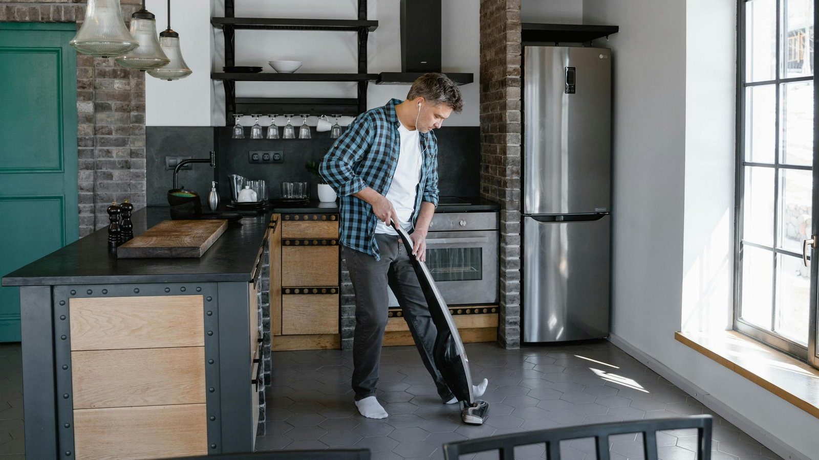 Consigue una limpieza eficiente para tu hogar con los aspiradores que destacan en potencia e innovación