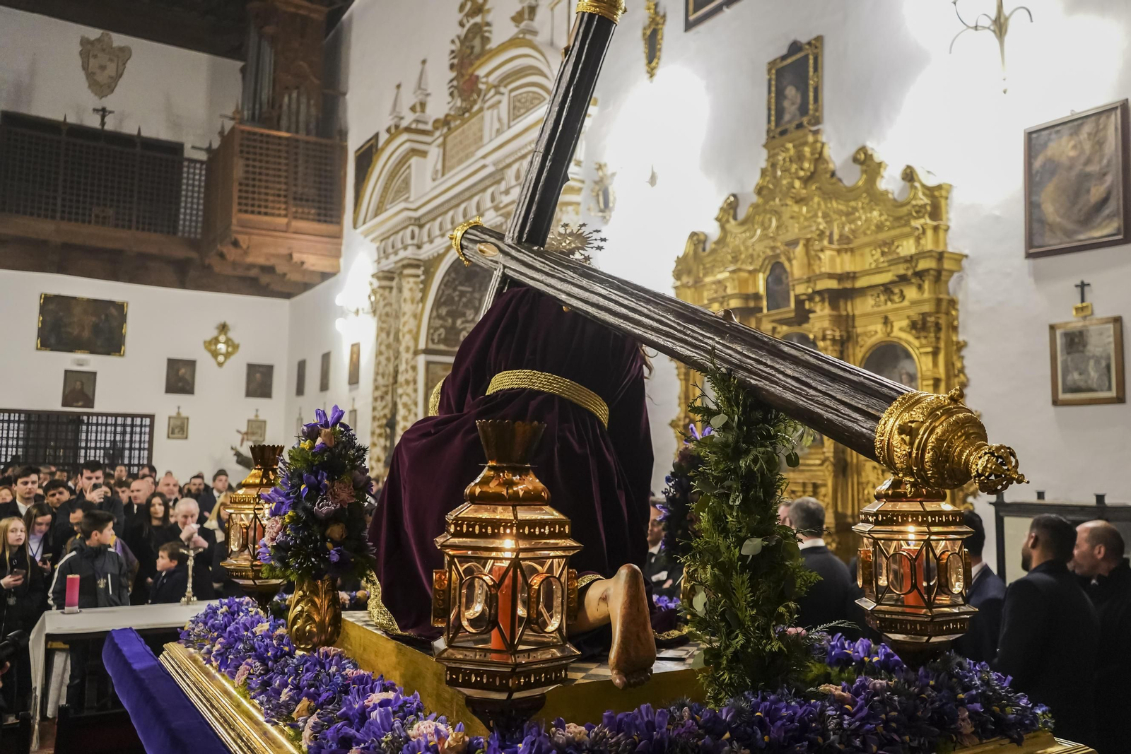 Del Albaicín al Realejo, las imágenes del traslado de Tres Caídas