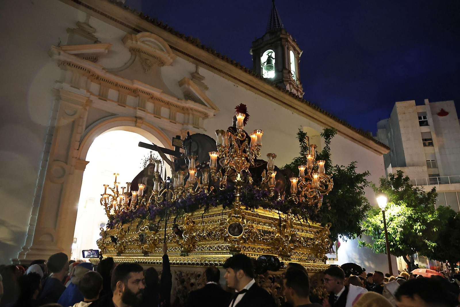 Martes Santo en Huelva: Imágenes de la Hermandad de La Lanzada