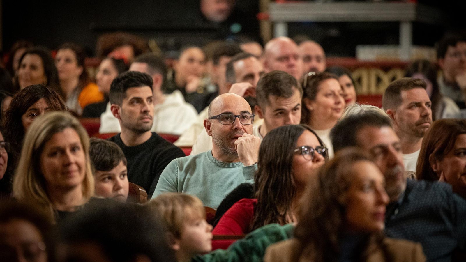 Búscate entre las mejores imágenes de la decimotercera sesión de preliminares del COAC 2025