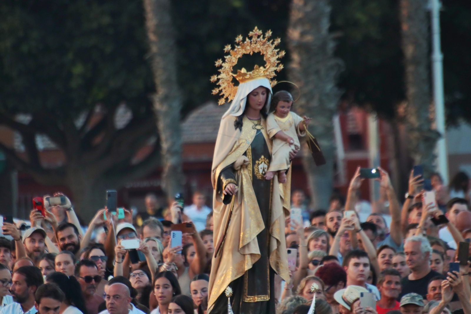 La procesión de la Virgen del Carmen en El Palo y Pedregalejo, en fotos