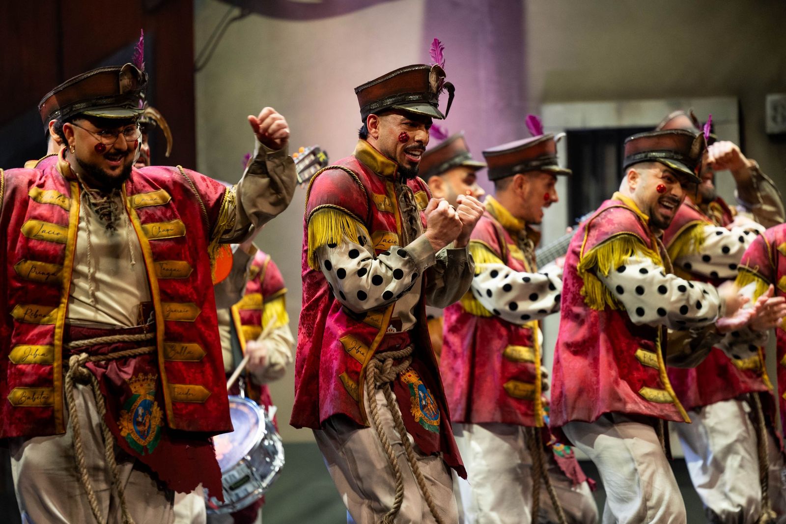 Búscate en las mejores imágenes de la primera sesión de preliminares del COAC 2026