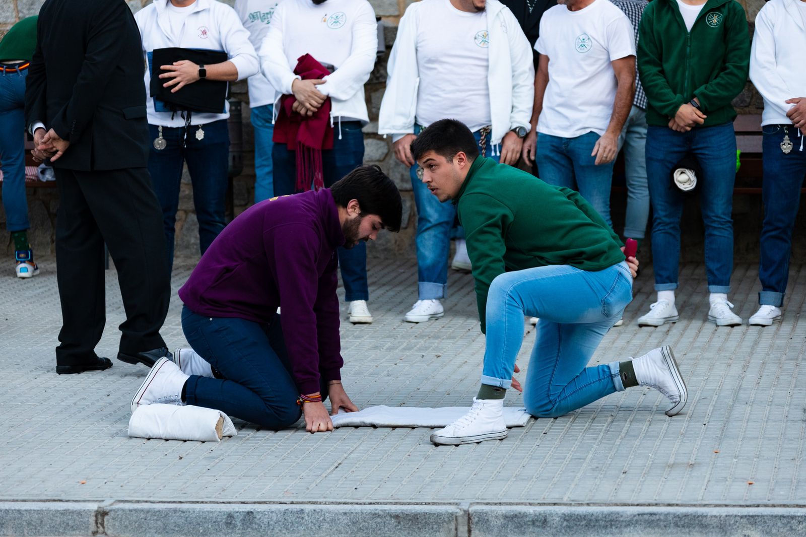 Martes Santo en Villanueva de Córdoba: La procesión del Amarrado y la Esperanza, en imágenes