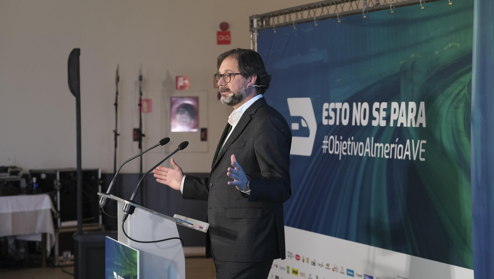 Fotogalería acto reivindicación del AVE en Vera. Almería