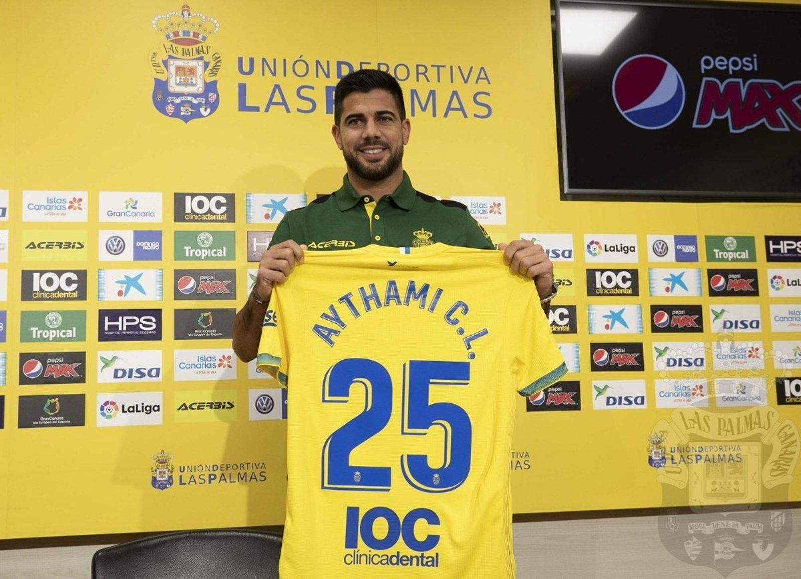 Aythami, en su presentación con la UD Las Palmas.