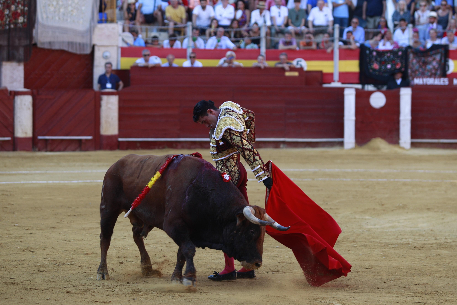 Triunfo del diestro Emilio de Justo en la Corrida de Toros de la Feria de Almería 2023