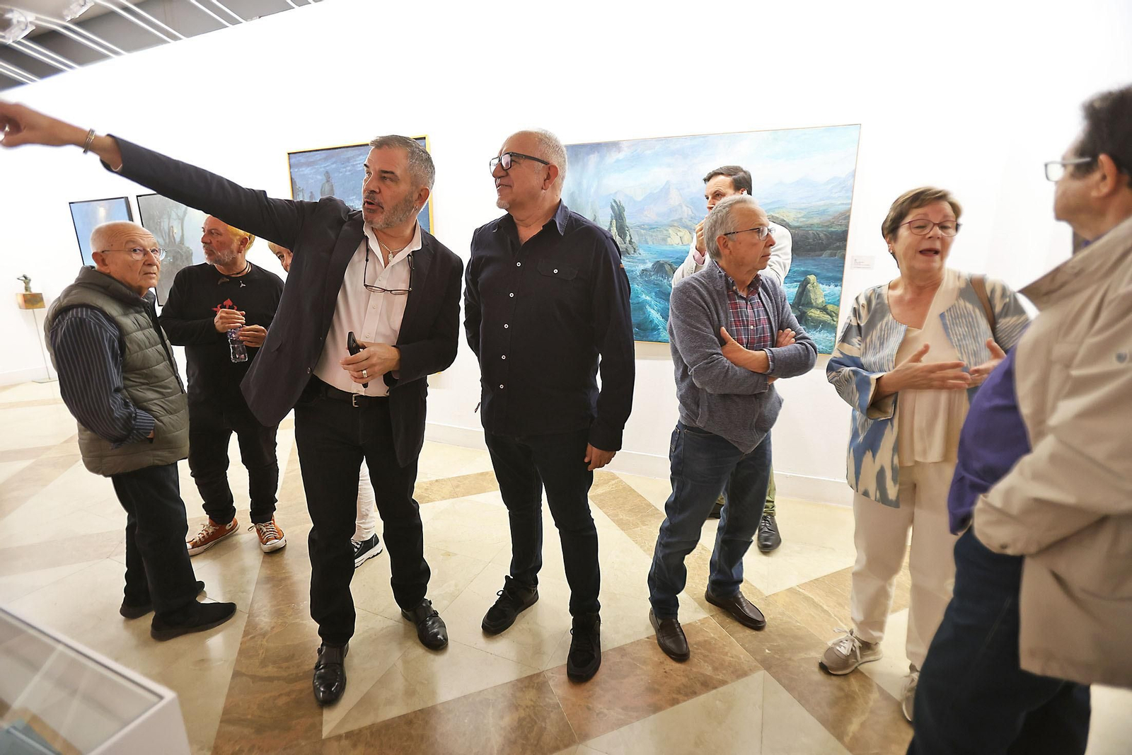 Imágenes de la inauguración de la muestra 'Camino de Perfección' del pintor Antonio Belmonte