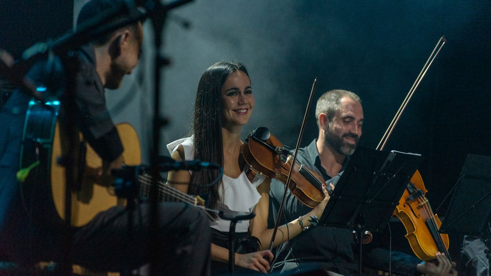 Fotos del concierto de Diego Valdivia en Algeciras