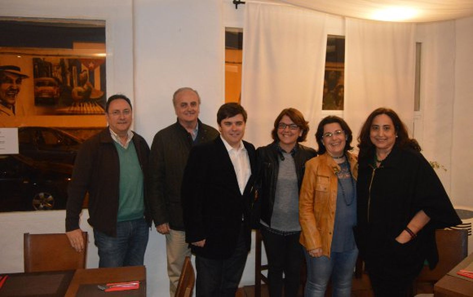 Carlos Gil, Antonio Marín, el artista Javier Caravaca, María José Gómez, María José Camarena y Marichu Morell.

Foto: Ignacio Casas de Ciria