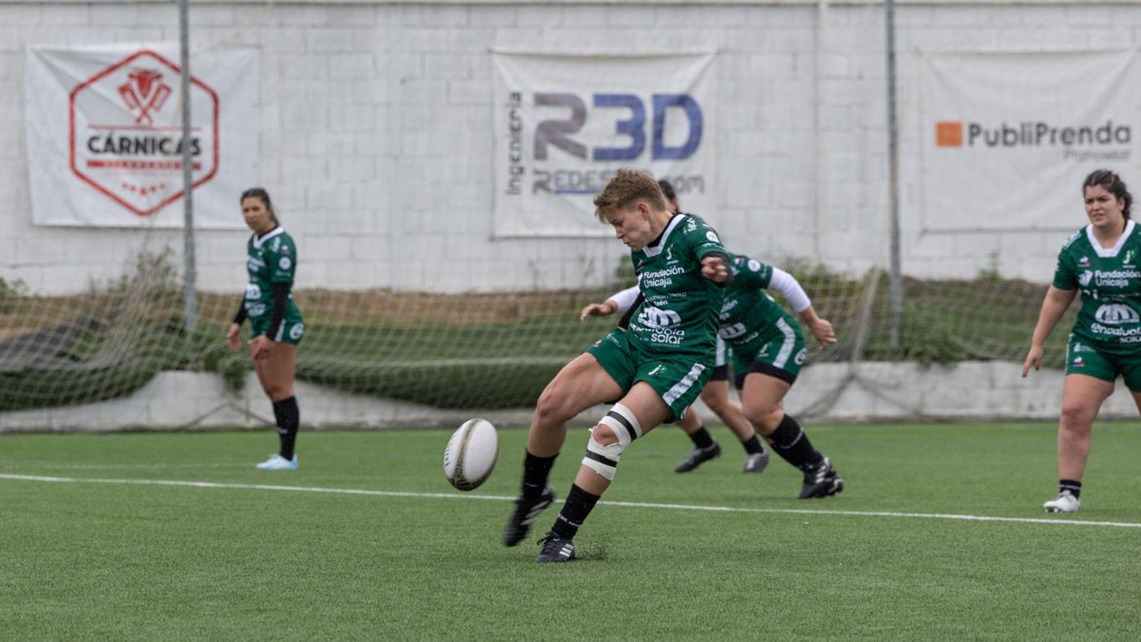 Carmen Carmona patea, en un momento de la primera parte.