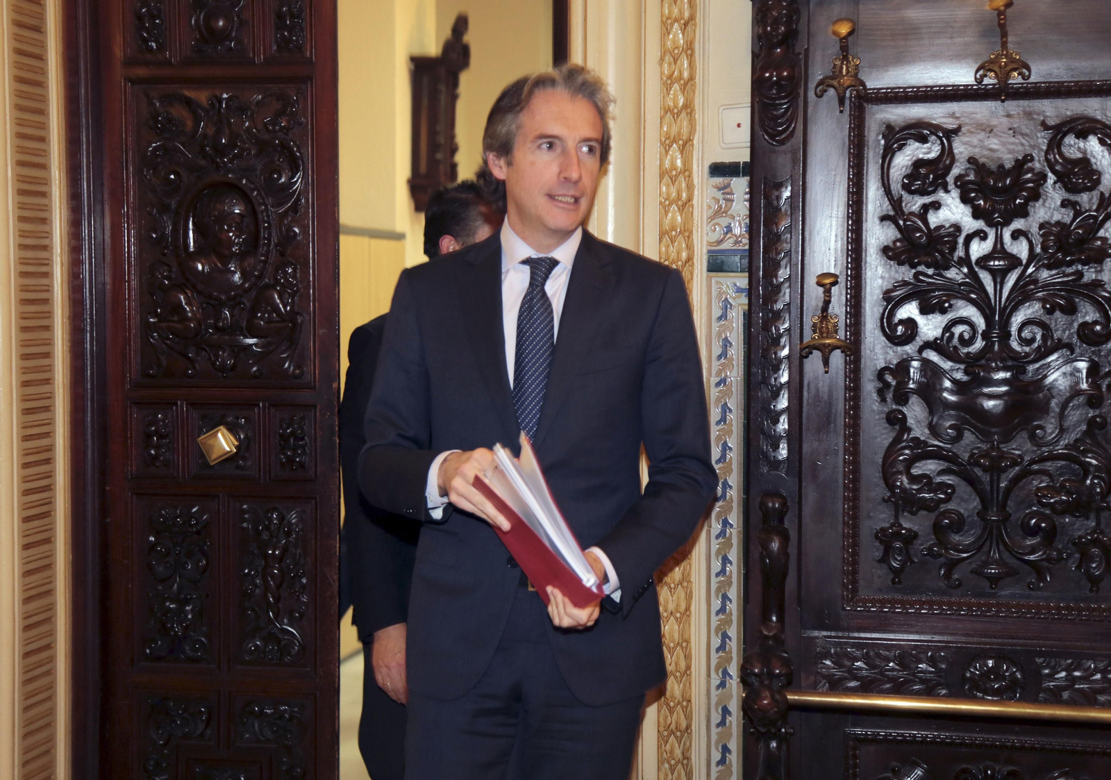 El ministro de Fomento, Íñigo de la Serna.