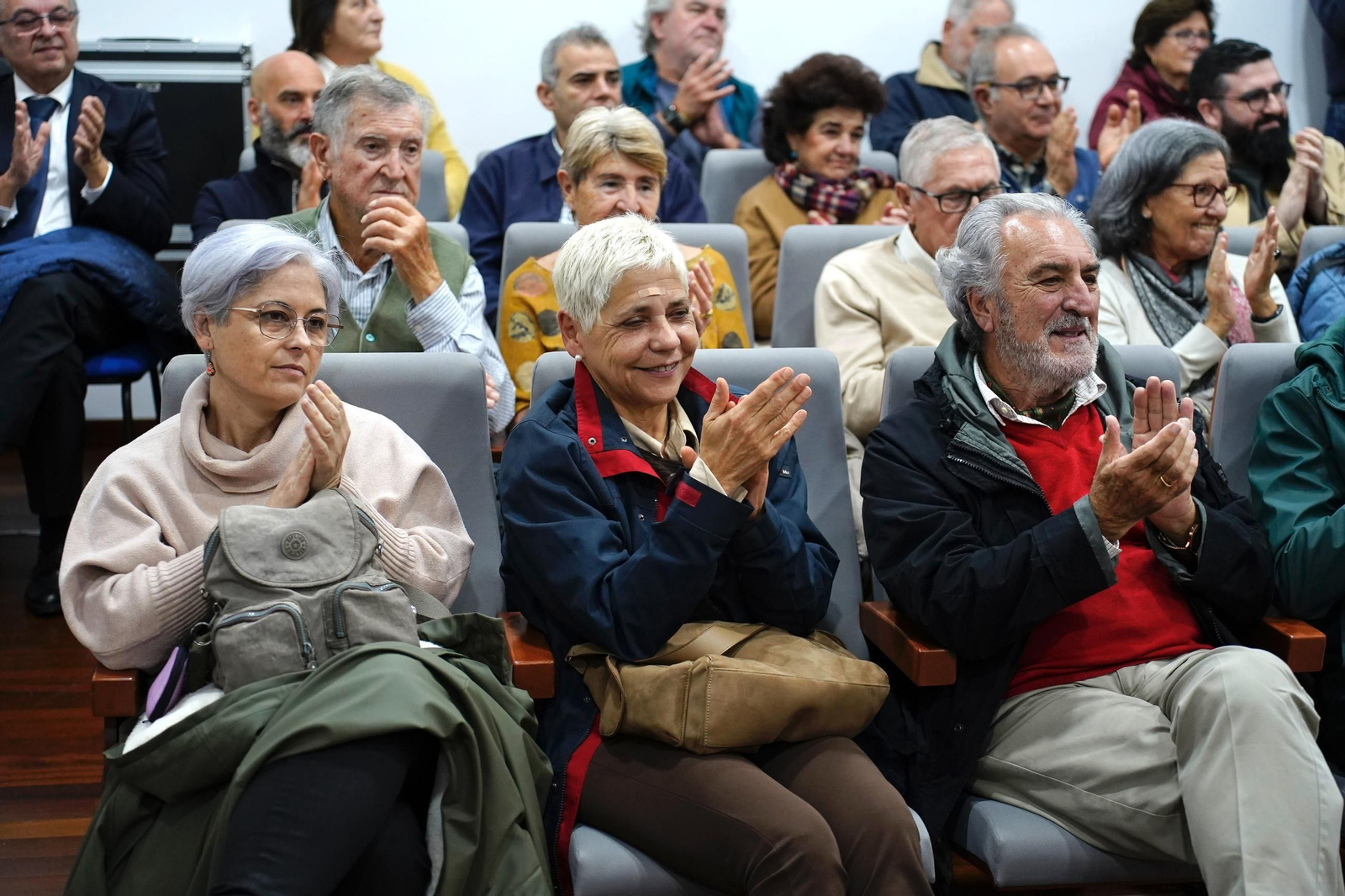 Fotos de la presentación del libro sobre `Los mitos del fin del mundo´