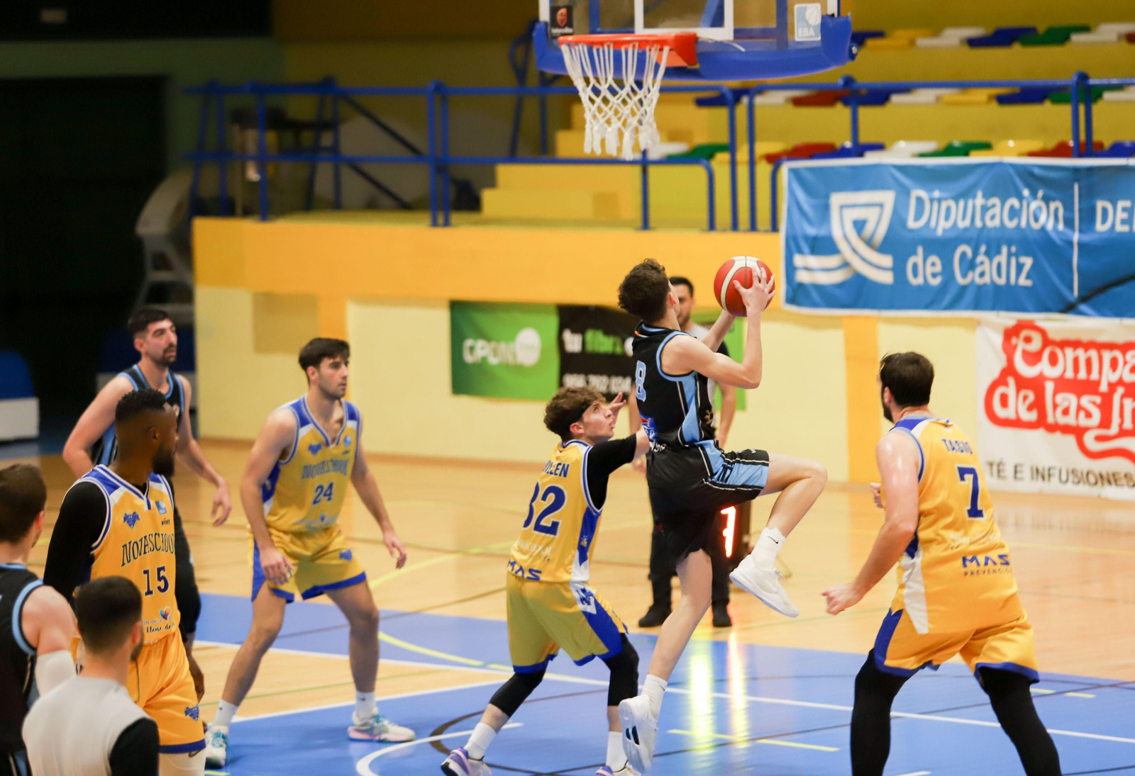 Las fotos del ULB-Novaschool de Liga EBA