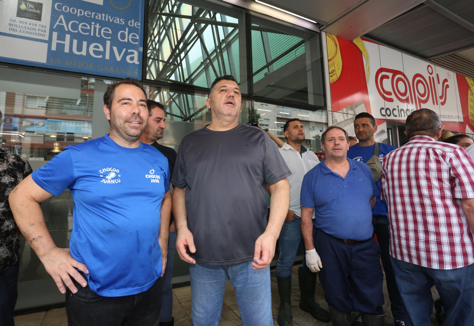 Más imágenes de la protesta de los minoristas del mercado de San Sebastián