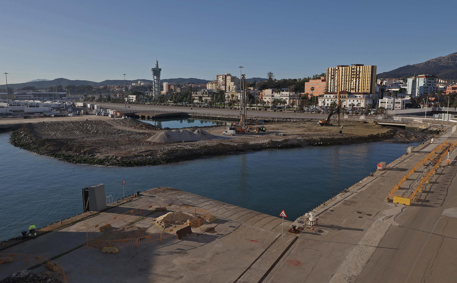 Fotos de las obras del nuevo muelle de Galera en el Puerto de Algeciras