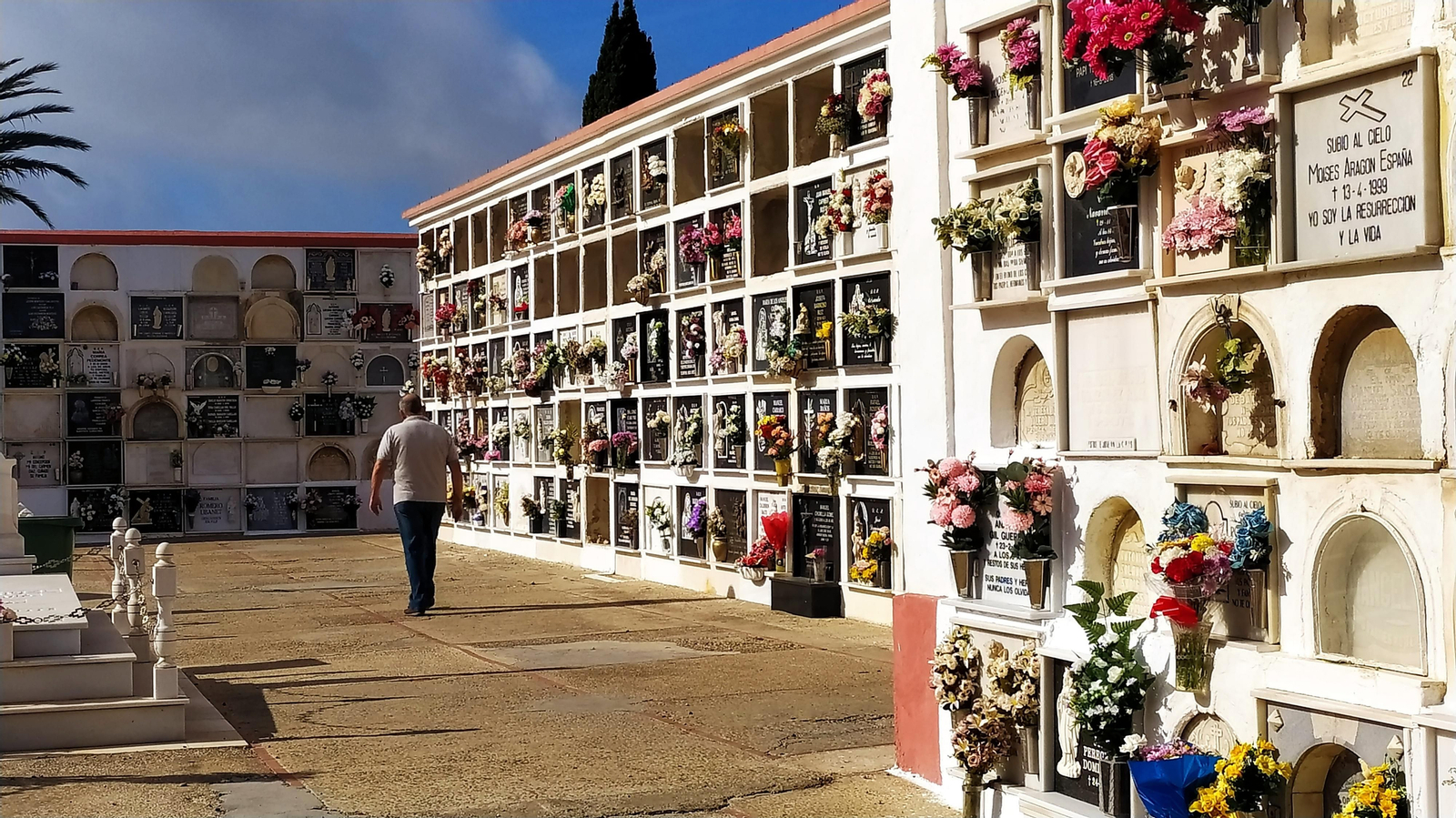 Día de los Difuntos en el cementerio de la ciudad de San Fernando